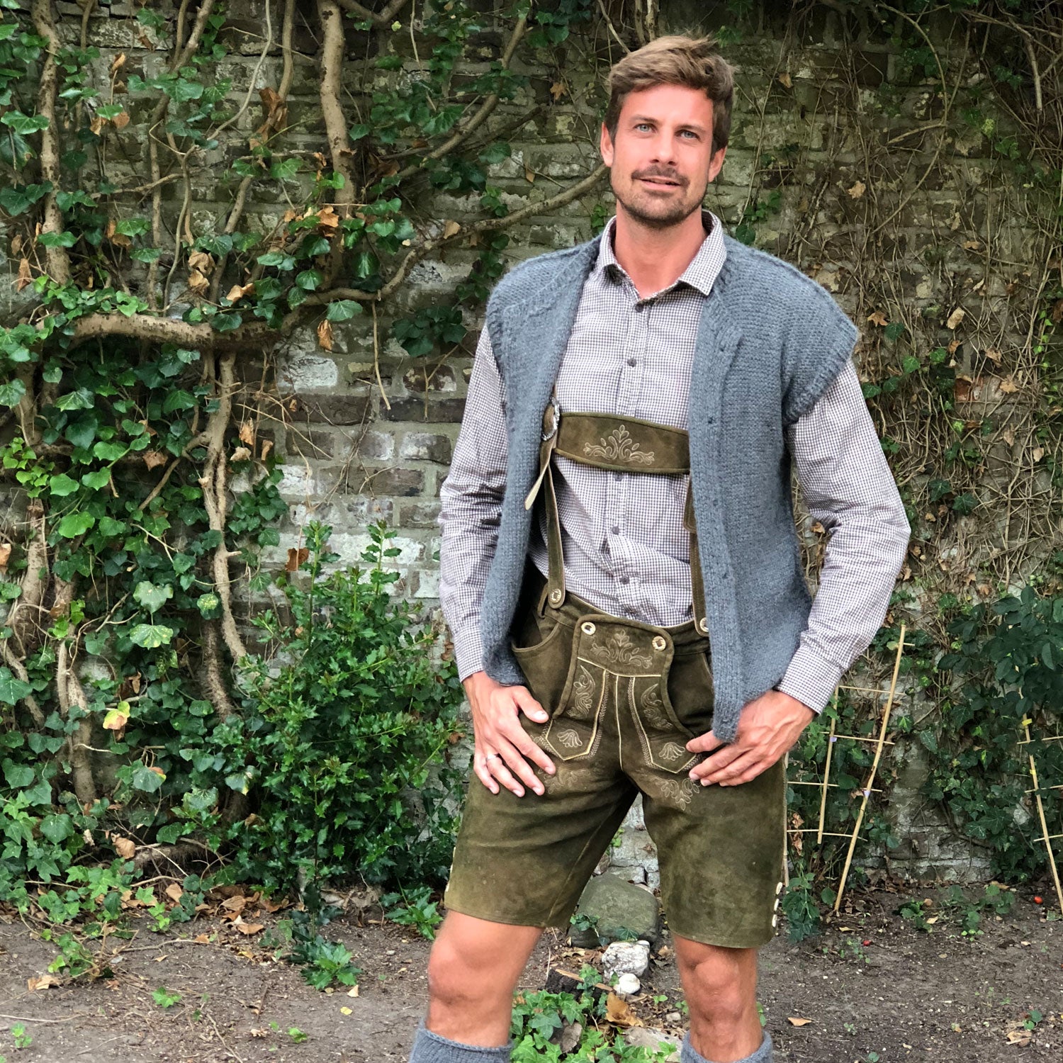 STRICKANLEITUNG | HERRENWESTE MÚNICH