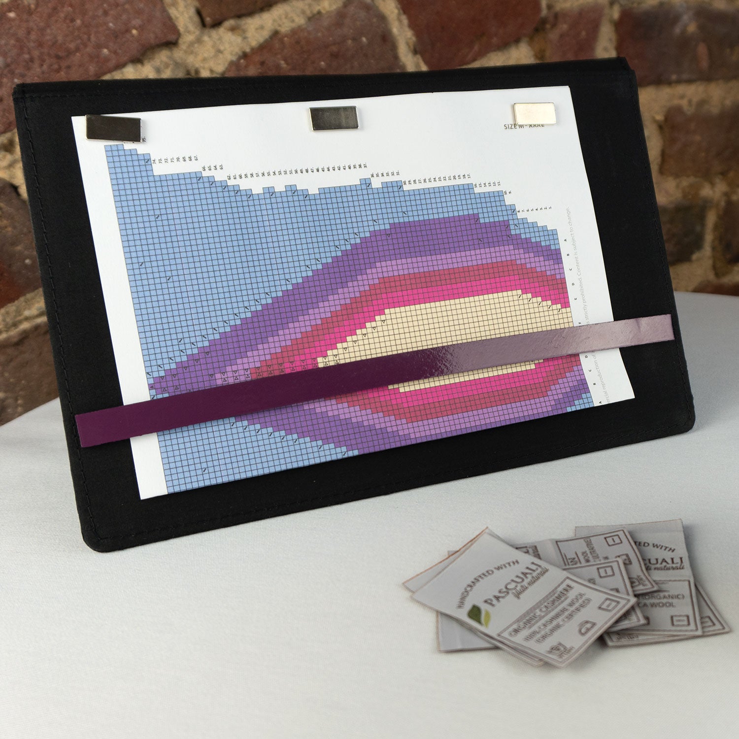 HALTER FÜR MUSTERVORLAGEN (GROSS) 50x30 cm