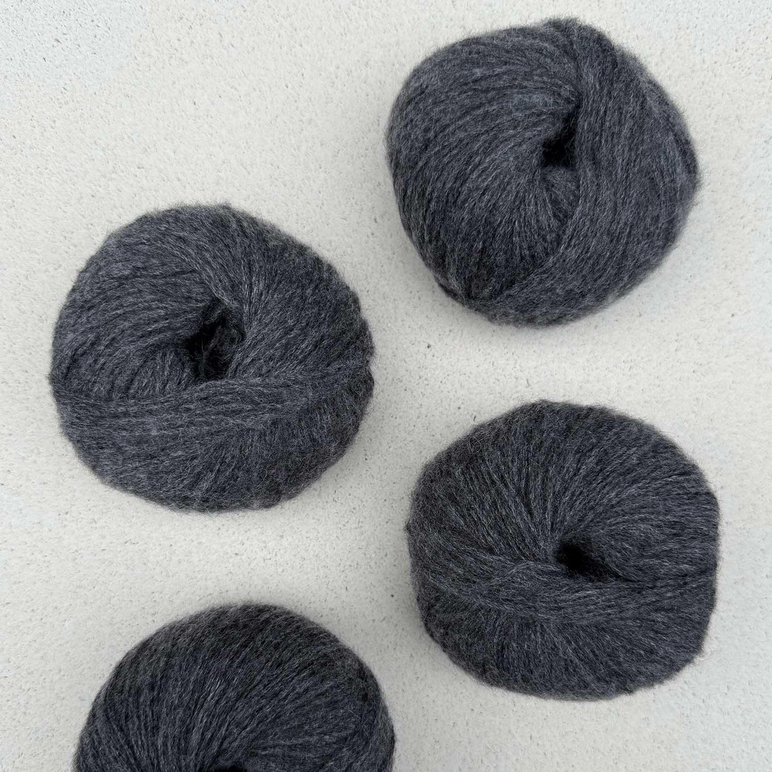 CASHMERE 6/28 | 100% CASHMERE WOOL