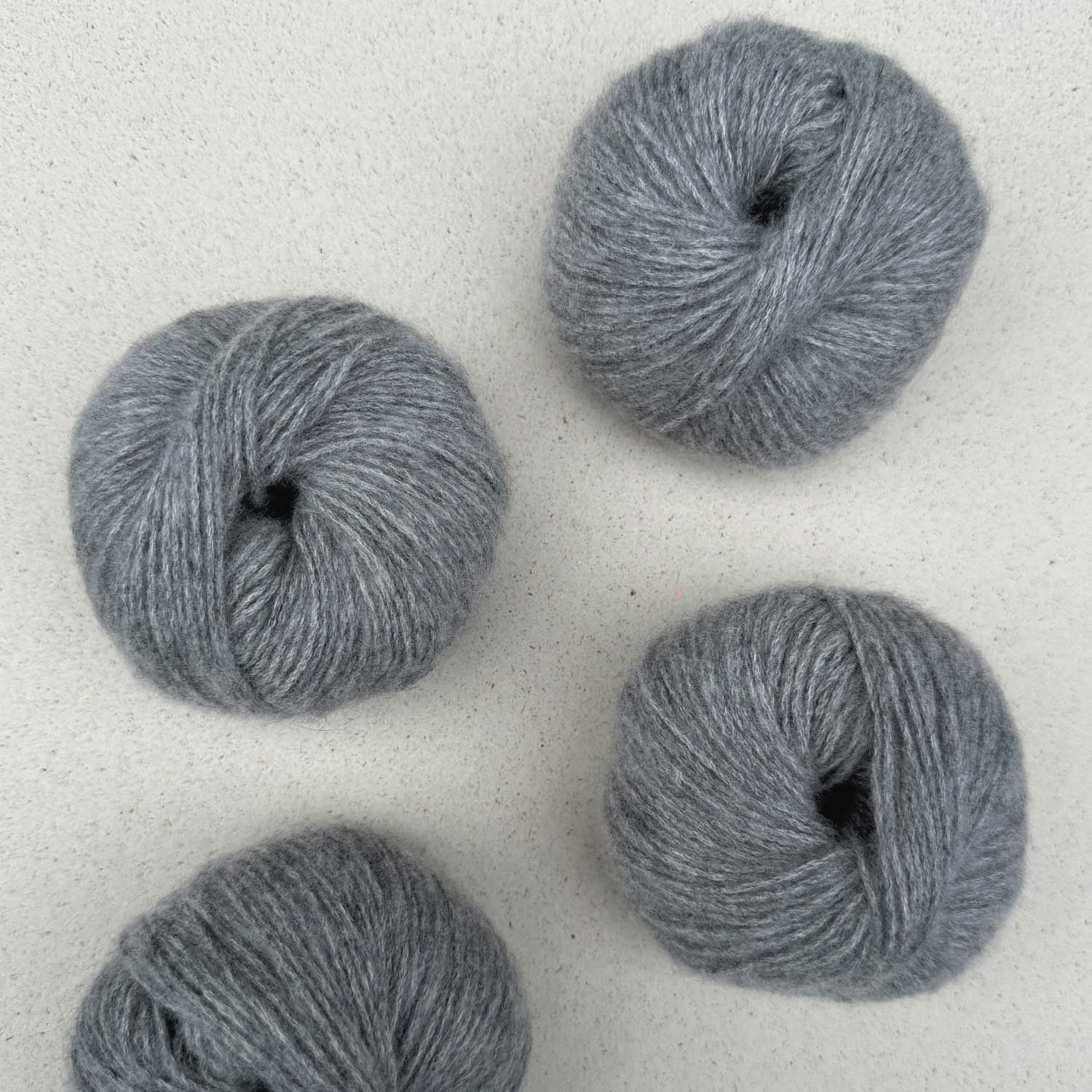 CASHMERE 6/28 | 100% CASHMERE WOOL