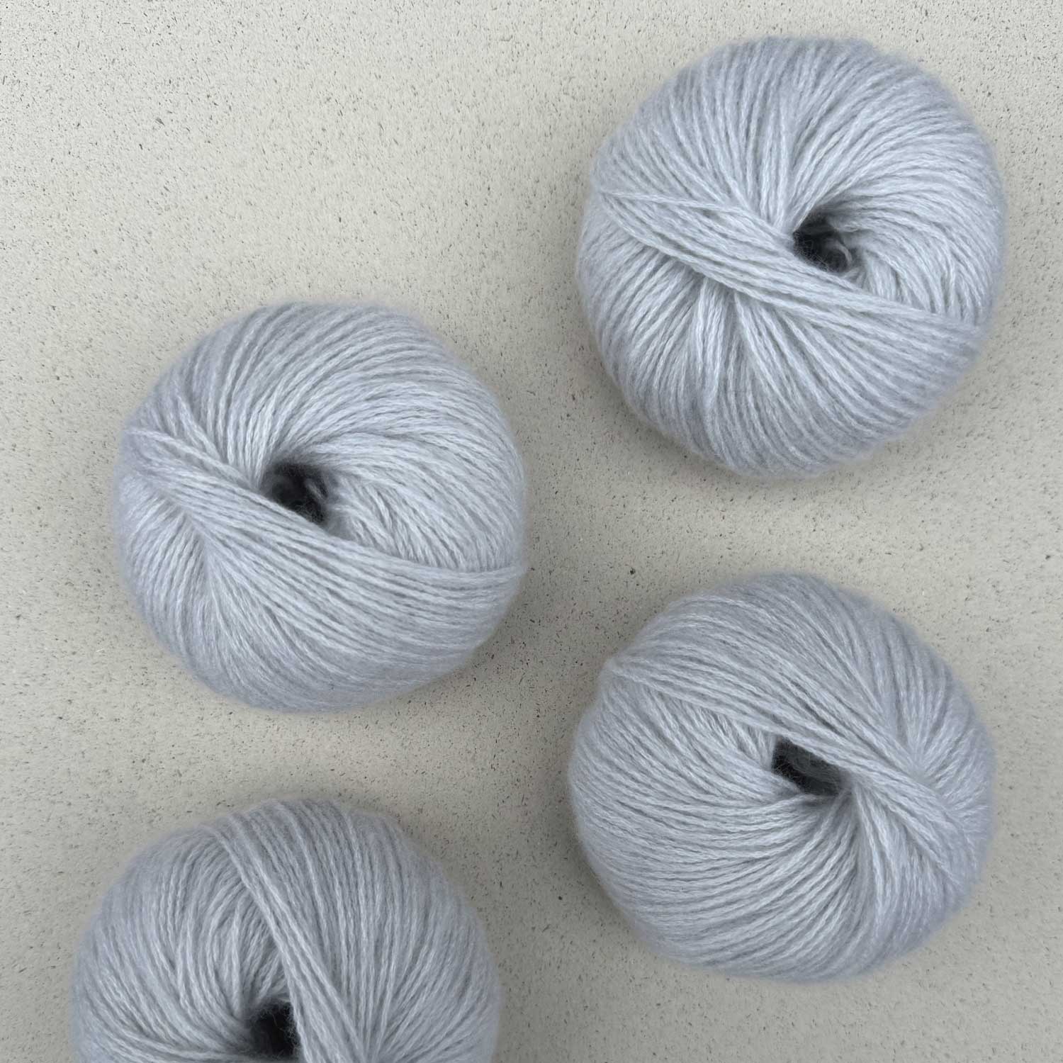 CASHMERE 6/28 | 100% CASHMERE WOOL