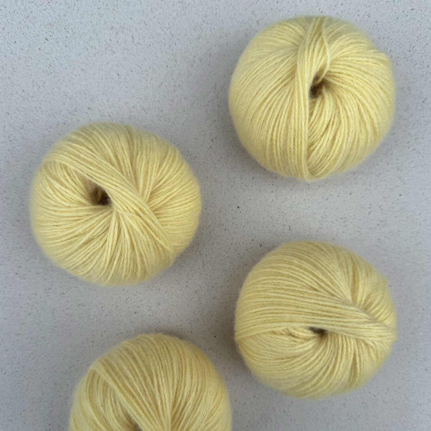 CASHMERE 6/28 | 100% CASHMERE WOOL