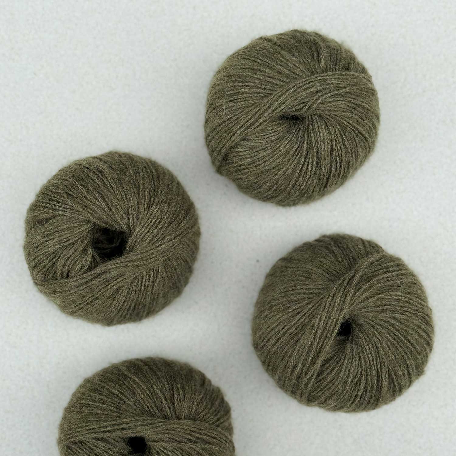 CASHMERE 6/28 | 100% CASHMERE WOOL