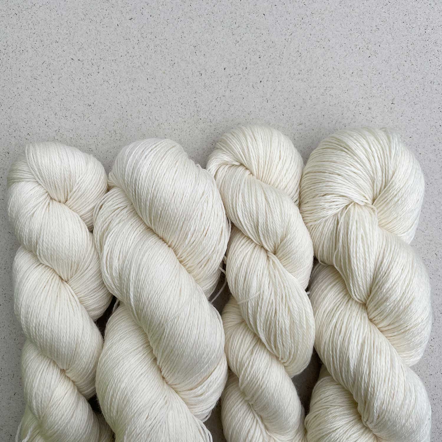 MERINO BABY LACE FOR DYEING | 100% VIRGIN WOOL