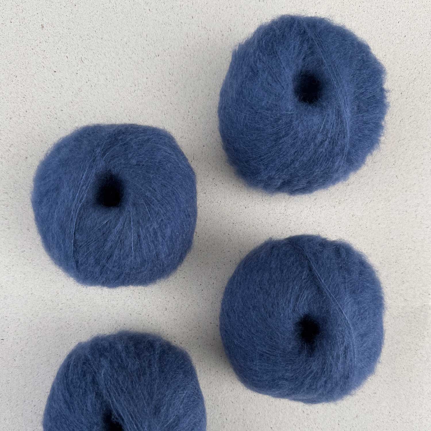 MANADA | Superkid Mohair, Silk, Merino, Yak | Carry-along Yarn
