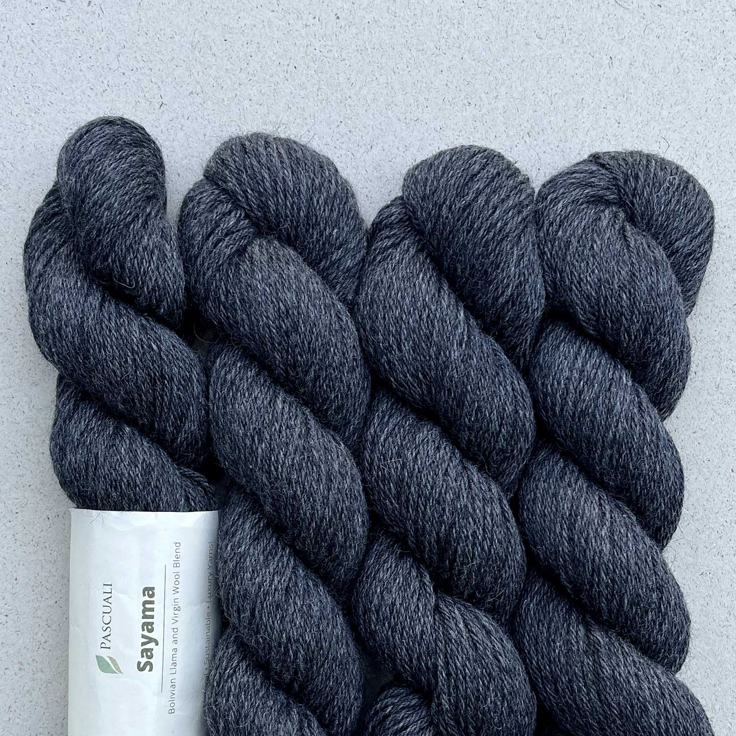 SAYAMA | BABYLAMA & HIGHLAND WOLLE