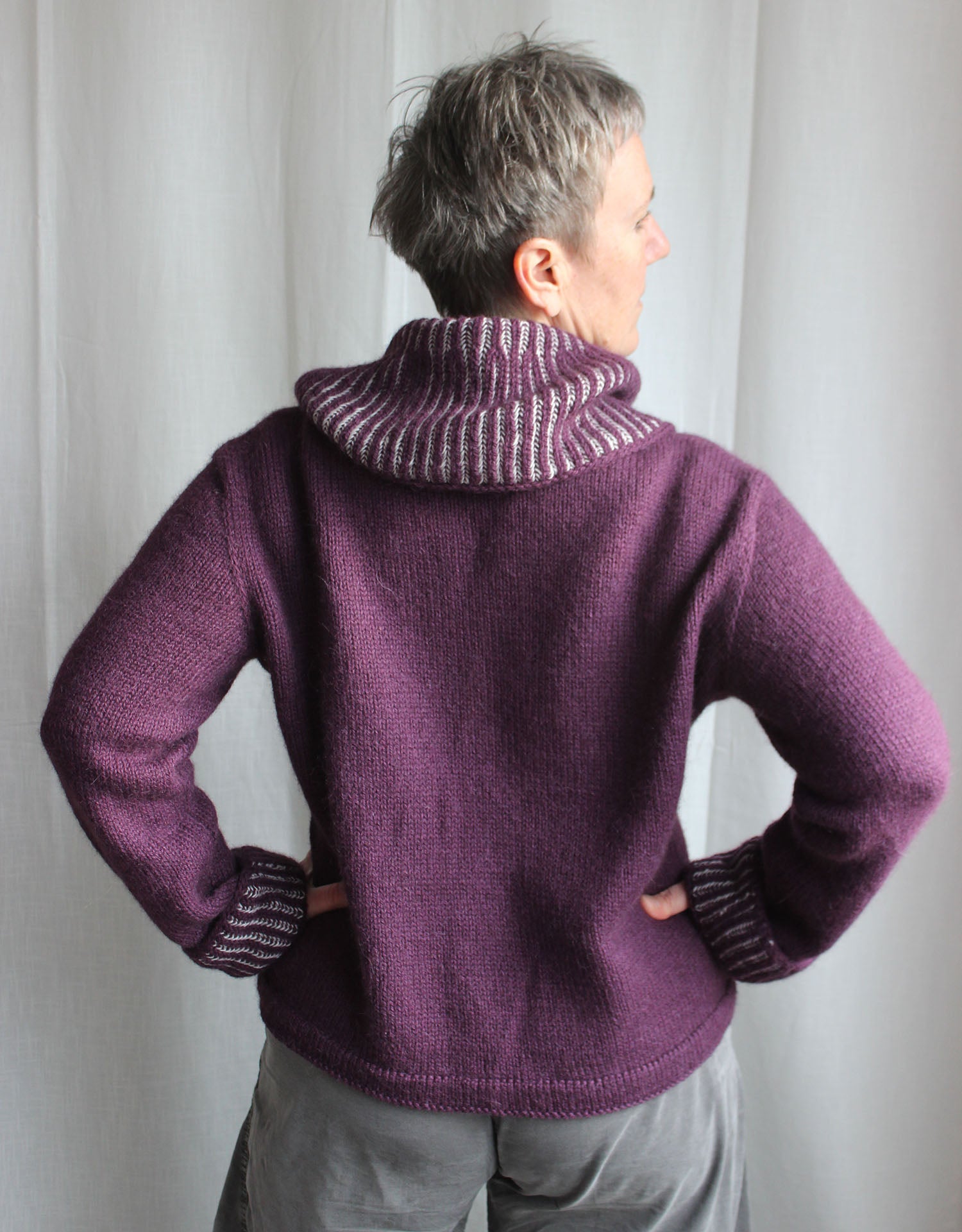 Livre Ziggurats · 16 Tricots Élégants et Sans Coutures par Åsa Tricosa